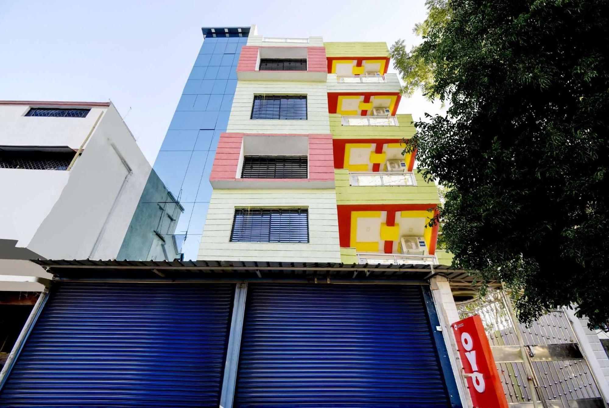 Oyo Flagship Mariyam Service Apartments 나그푸르 외부 사진